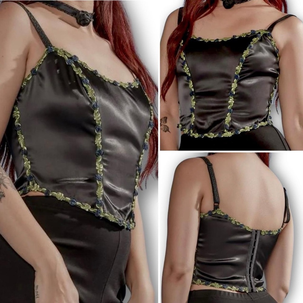 NWT Widow dollskill goth fairy floral corset top size M